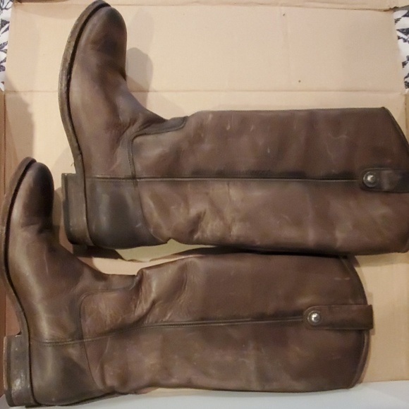 Frye Melissa Button Boots - Picture 4 of 8